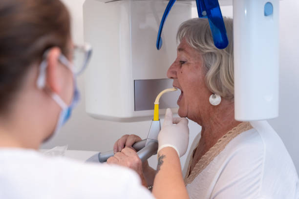 Best Tooth Infection Emergency Dentist  in Frankl, IN